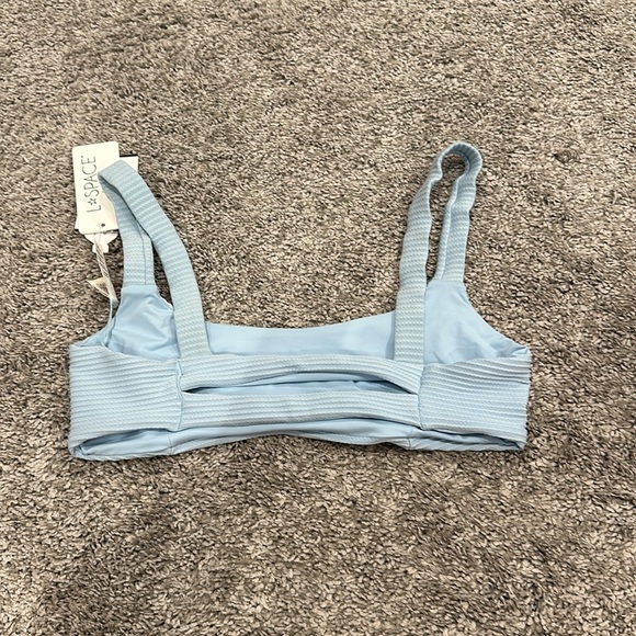 L space bikini top - Picture 2 of 2
